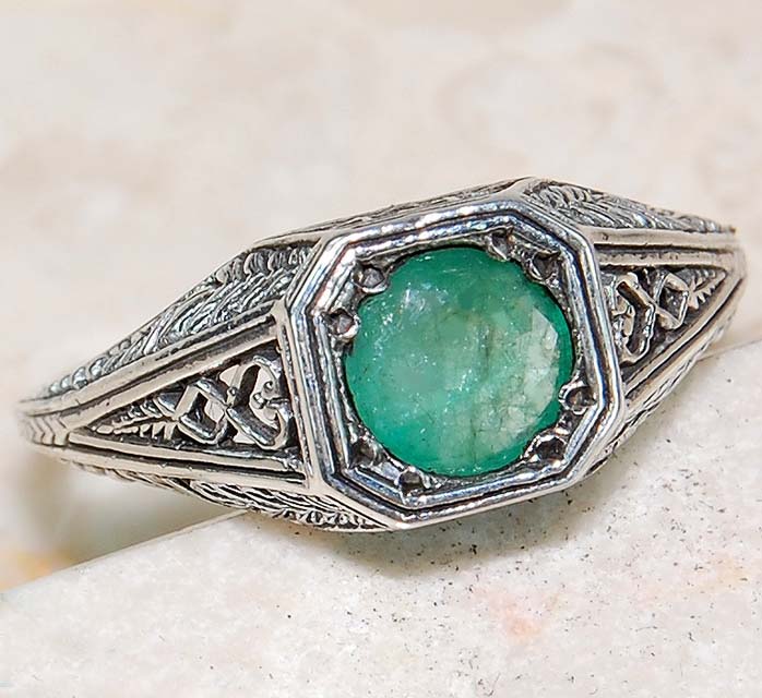 NATURAL EMERALD  925 SOLID STERLING SILVER filigree ring , size 6 ...